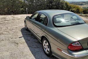 Jaguar  S type  3000 b