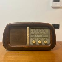 Radio vega modello 526 trattabile