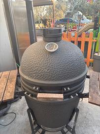 Barbecue kamado a carbone
