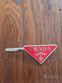 fermaglio capelli Prada