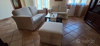 Salotto completo 3 + 2 posti + pouf