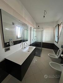 Mobile bagno + Lavabo + Specchio + Piatto Doccia