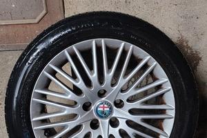 Cerchi in lega + gomme 80%