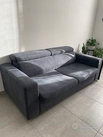 Divano letto grigio