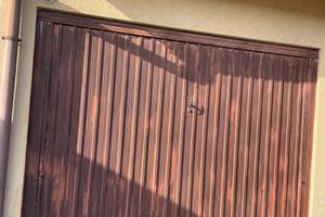 Porta garage basculante