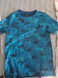 T-Shirt Nike Sportiva