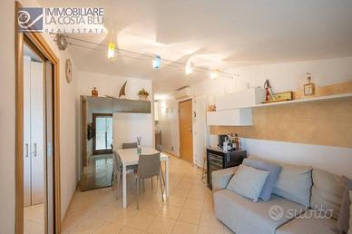Attico / Mansarda di 73 m² con 3 locali a Torri de