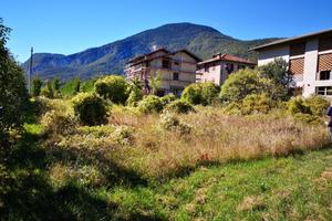 TERRENO EDIFICABILE PER VILLA CON AMPIO GIARDINO O