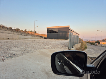 Capannone artigianale