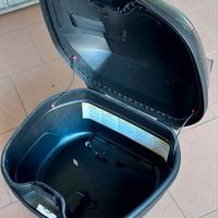 Bauletto Giwi per moto/scooter