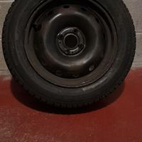 Cerchi Renault/Dacia+pneumatici inv.+copricerchi