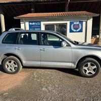 VOLKSWAGEN Touareg 2.5 R5 TDI AUTOMATIK N1 4 PO