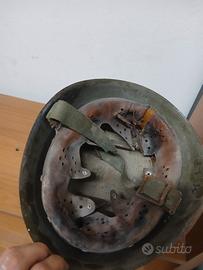 caschetto della seconda guerra mondiale