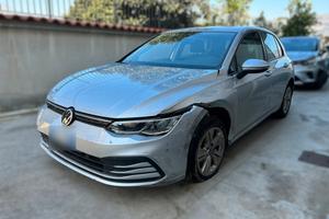 VW Golf 1.0 TSI 110CV DSG - 2020 Incidentata
