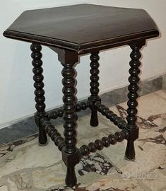 Sgabello d'epoca in stile neo-rinascimento