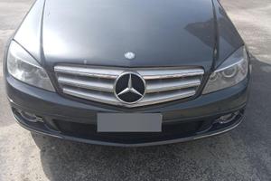 Auto Mercedes classe c220