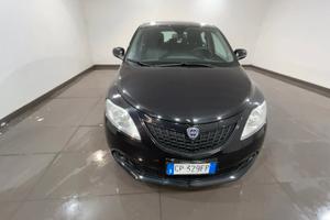 Lancia Ypsilon 1.0 FireFly 5 porte S&S Hybrid Silv