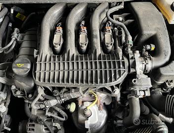 Motore Peugeot 1.2 benzina codice HM05 anno 2024