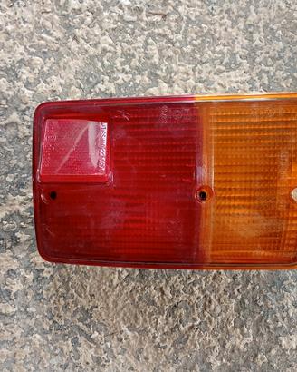 fanale posteriore destro fiat 126
