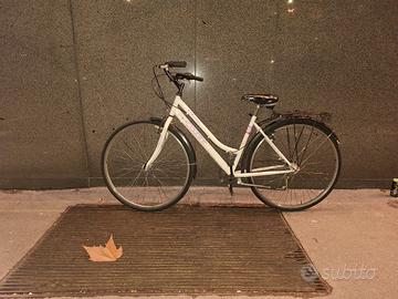 Bicicletta donna ruota 28"