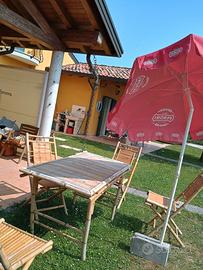 tavolo in bambù con 4 sedie