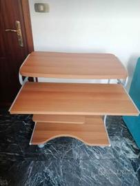 Scrivania porta Pc
