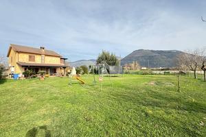 VILLA SINGOLA A SERMONETA