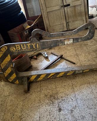 pinza meccanica  BUTTI