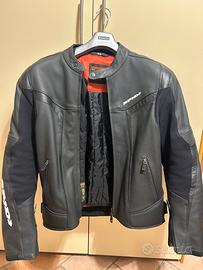 Giubotto in pelle per moto