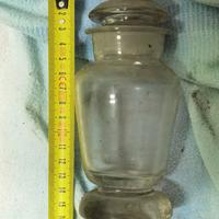 antico vaso vetro da farmacia 