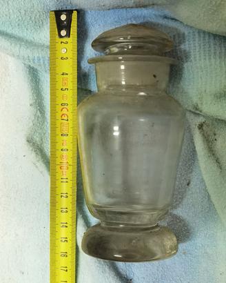 antico vaso vetro da farmacia 