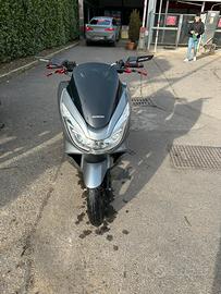 honda pcx 125