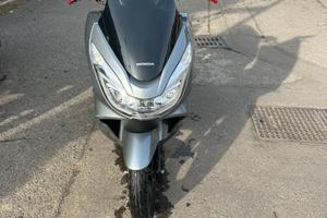 honda pcx 125