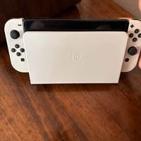 nintendo switch oled bianca + giochi