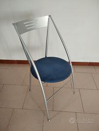 Sedie pieghevoli  in metallo 