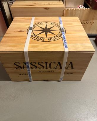 Cassa di vino Sassicaia 2019