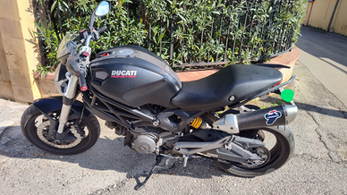 Ducati Monster 696 plus ABS Dark stealth 2014