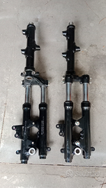 Coppia forcella per Yamaha tricity 350 anno 2022