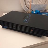 playstation 2 con due giochi