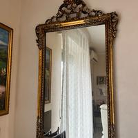 Specchio grande vintage con cornice incorporata
