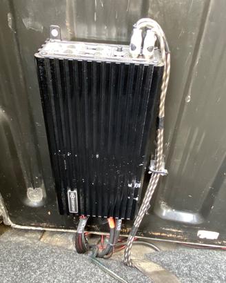 Subwoofer e amplificatore excursion 