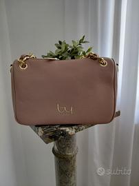 Borsa a mano, Byblos