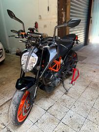 KTM 390 Duke - 2021