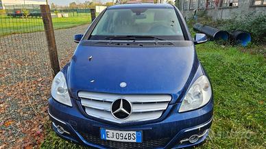 Mercedes-benz B 180 B 180 BlueEFFICIENCY Executive