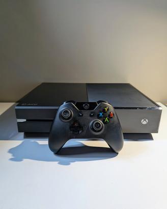 X BOX ONE 500 Gb + vari giochi