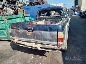 RICAMBI MITSUBISHI L200 4WD ANNO 2002