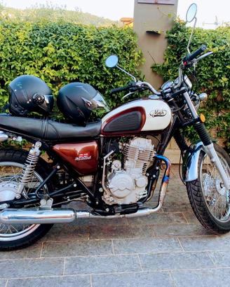 moto MASH FIVE HUNDRED