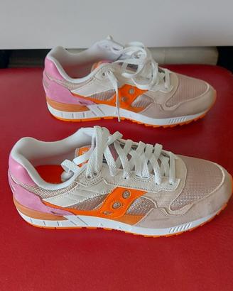 Saucony Shadow 5000 Nuove numero 43