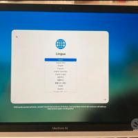 Apple MacBook Air 13" Chip M1 256 GB SSD-
8GB RAM