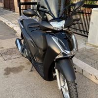 HONDA SH 125i SPORT